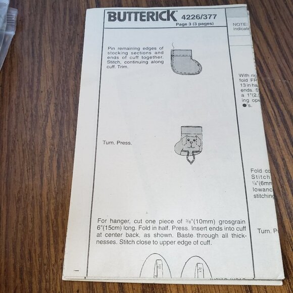 4226 Butterick Dog Pet Coat / Jacket Beds Toys Sizes XSmall Small Medium Large - Picture 3 of 7
